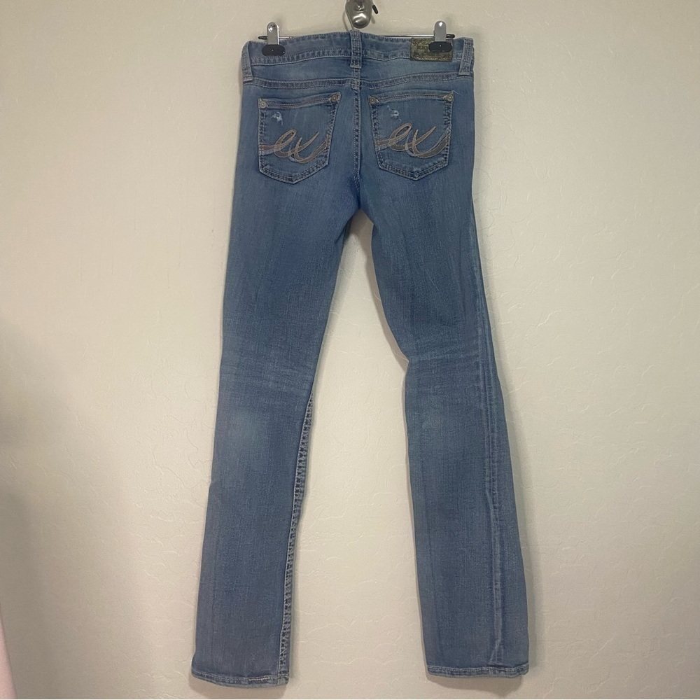 Express Barely Boot Stella Low Rise Medium Wash D… - image 4